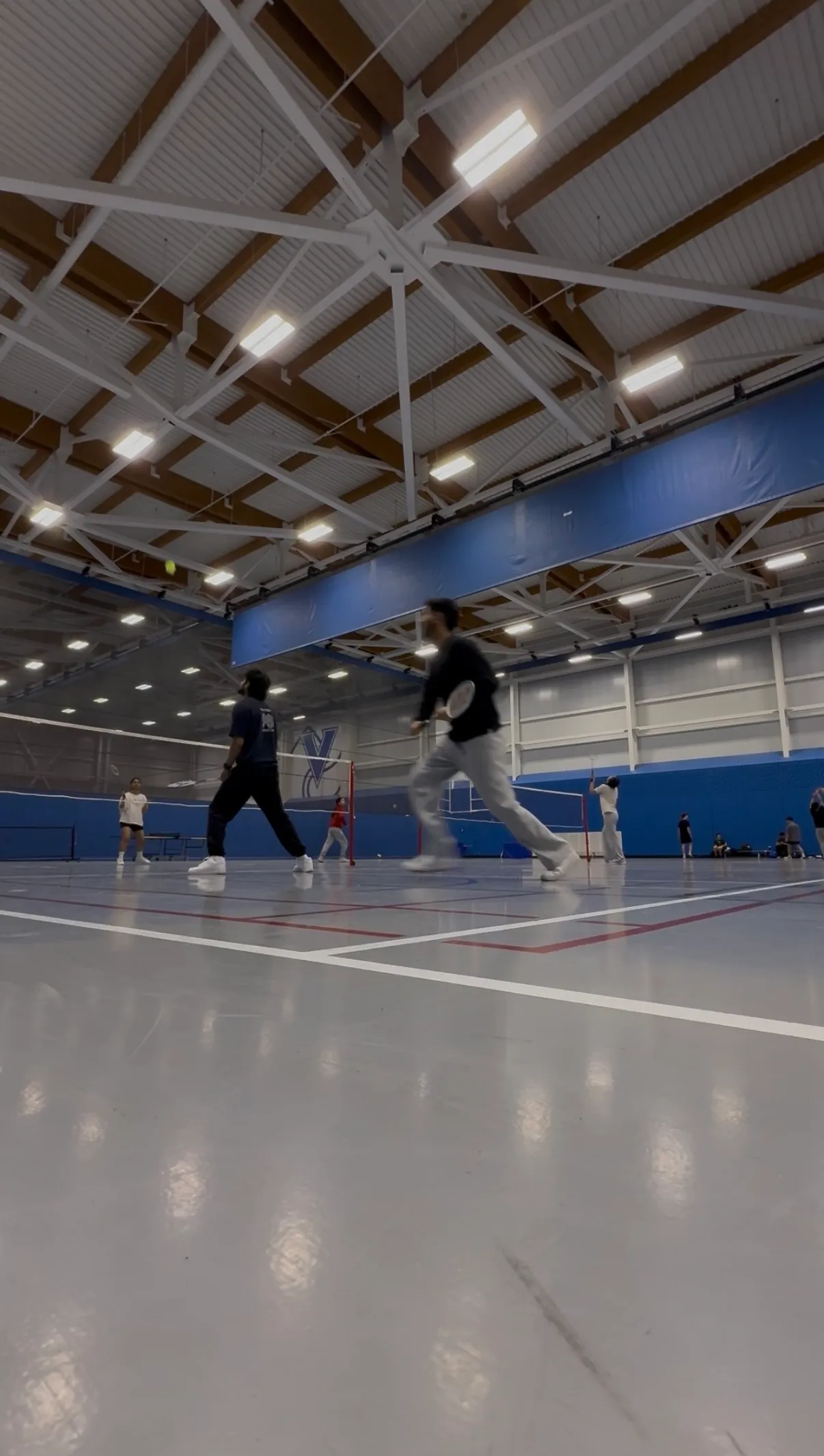 Badminton
